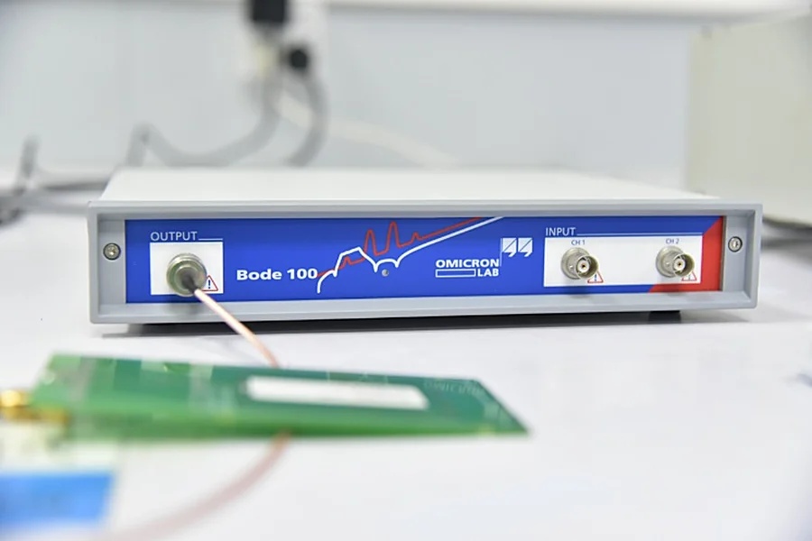 Antenna resonance — RFID card inlay quality control
