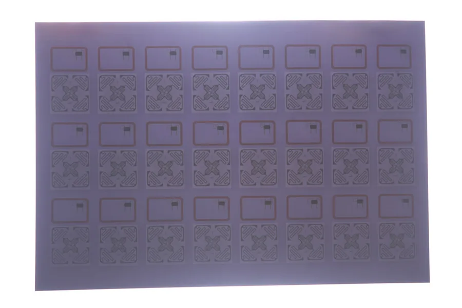 Dual-Frequency Card Inlay (Combi Prelam) view 3