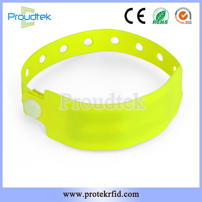 WB601 RFID PVC Disposable Wristband mold